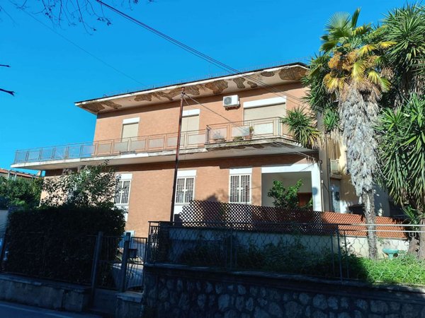 appartamento in vendita a Caserta in zona Ospedale