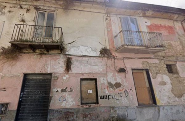 appartamento in vendita a Caserta in zona Acquaviva