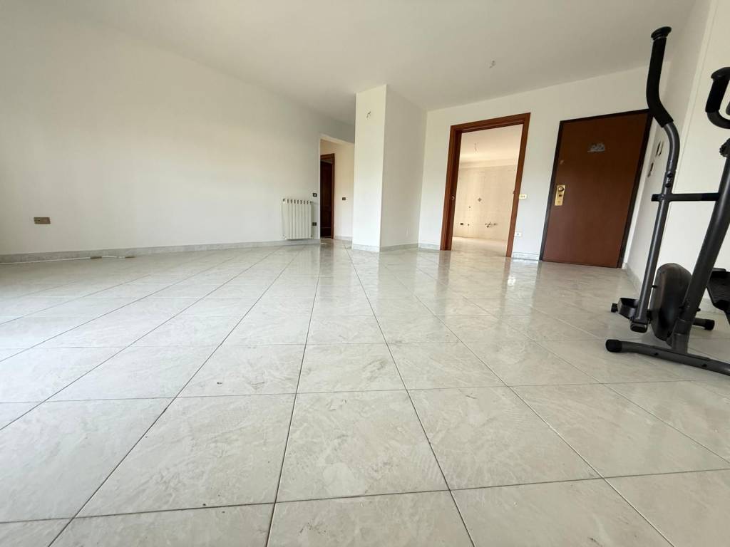 appartamento in vendita a Caserta in zona Acquaviva