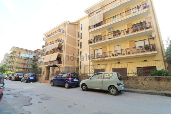 appartamento in vendita a Caserta in zona Michelangelo