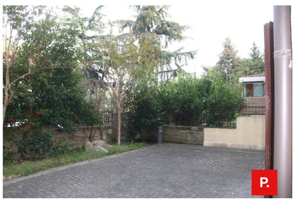 casa indipendente in vendita a Caserta in zona Vaccheria