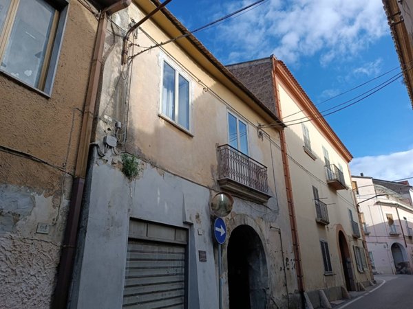 appartamento in vendita a Caserta in zona Briano