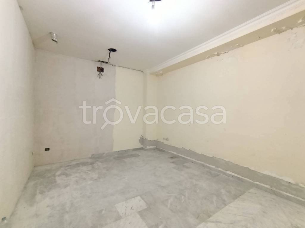 ufficio in vendita a Caserta in zona Falciano