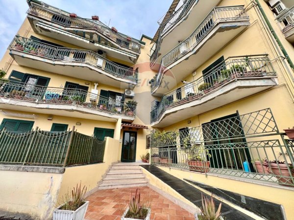 appartamento in vendita a Caserta in zona Acquaviva