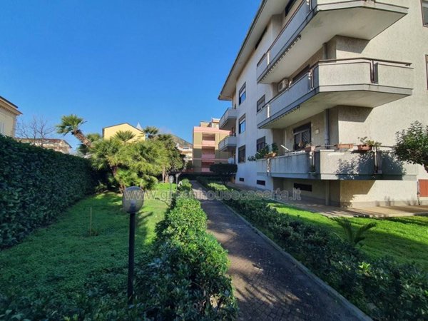 appartamento in vendita a Caserta in zona Briano