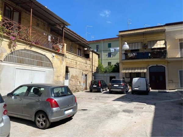 appartamento in vendita a Caserta in zona Centro Città