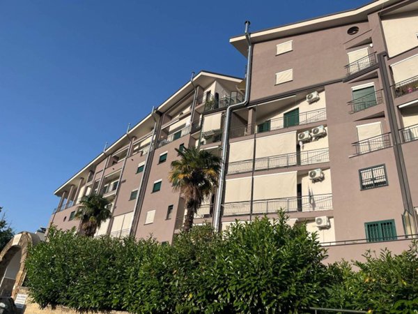 appartamento in vendita a Caserta in zona San Clemente