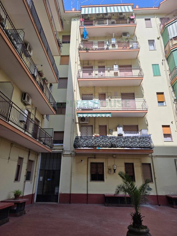 appartamento in vendita a Caserta in zona Acquaviva