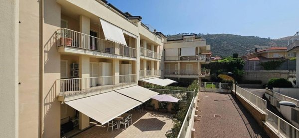 appartamento in vendita a Caserta in zona Acquaviva