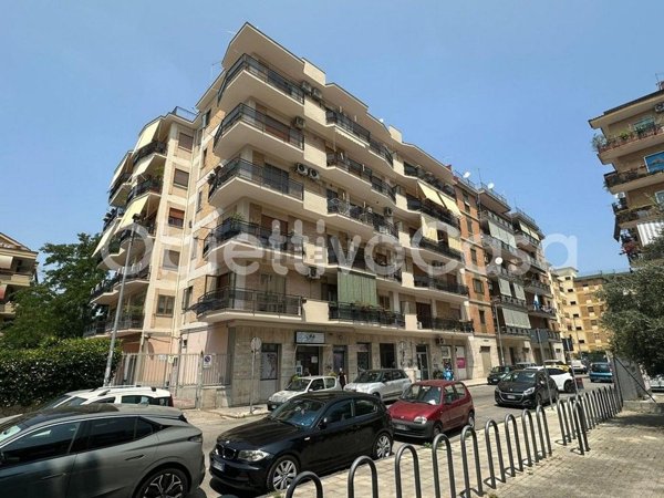 appartamento in vendita a Caserta in zona Acquaviva