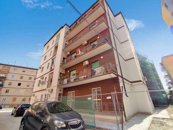 appartamento in vendita a Caserta in zona Acquaviva