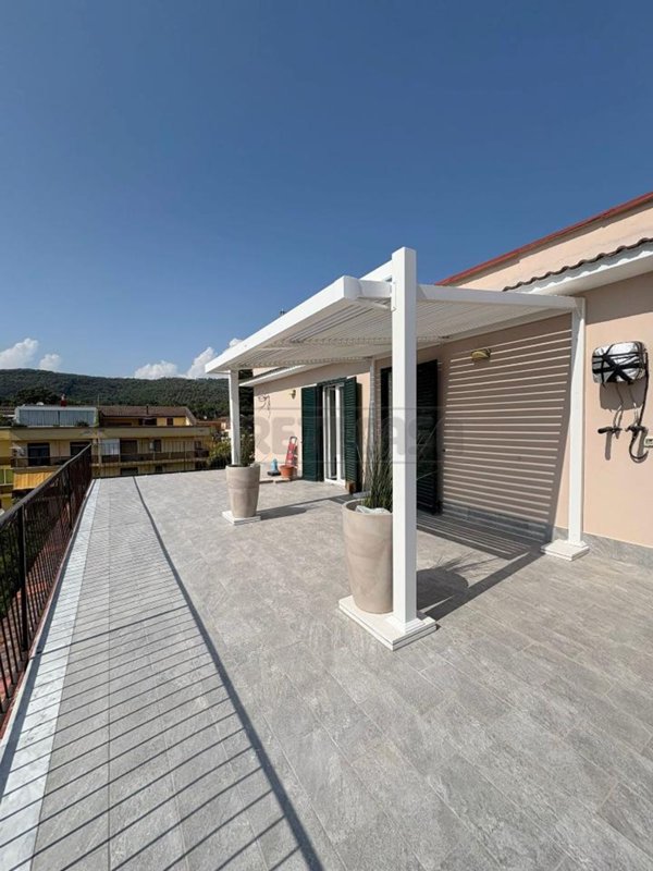 appartamento in vendita a Caserta in zona Acquaviva