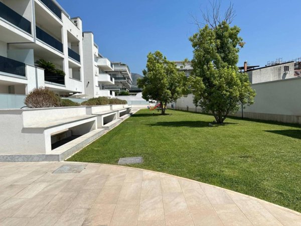 appartamento in vendita a Caserta in zona Acquaviva