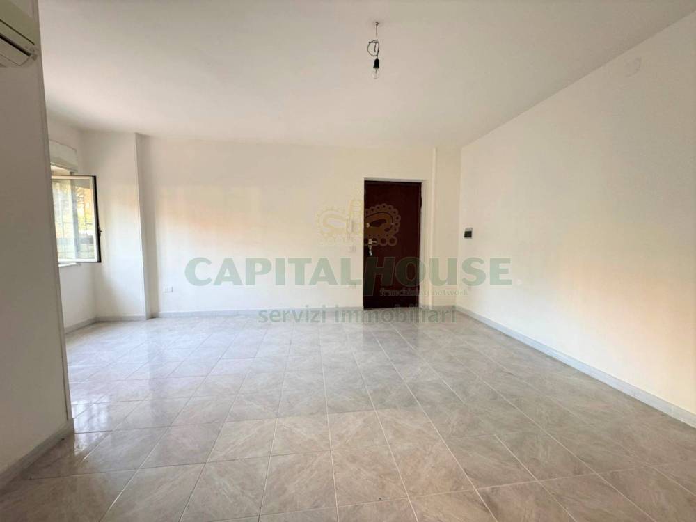 appartamento in vendita a Caserta in zona Acquaviva