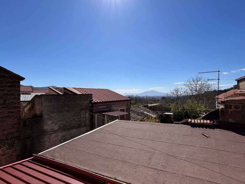 casa indipendente in vendita a Caserta in zona Puccianiello