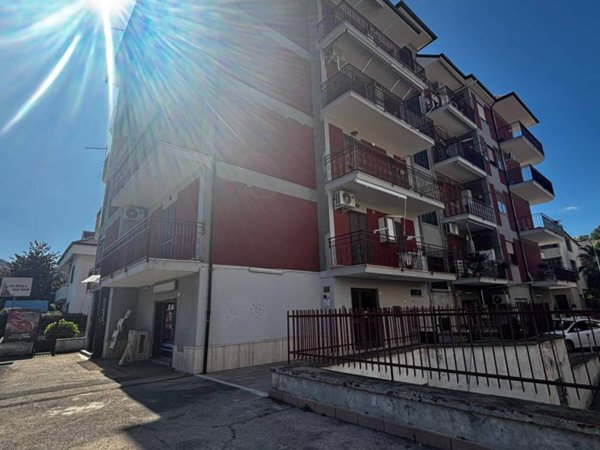 appartamento in vendita a Caserta in zona Centurano/Cerasole