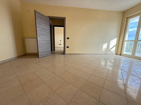appartamento in vendita a Caserta in zona Acquaviva