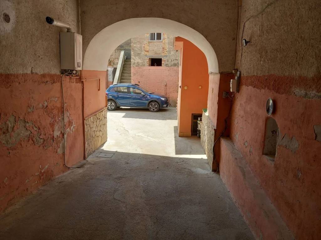 casa indipendente in vendita a Caserta in zona Garzano