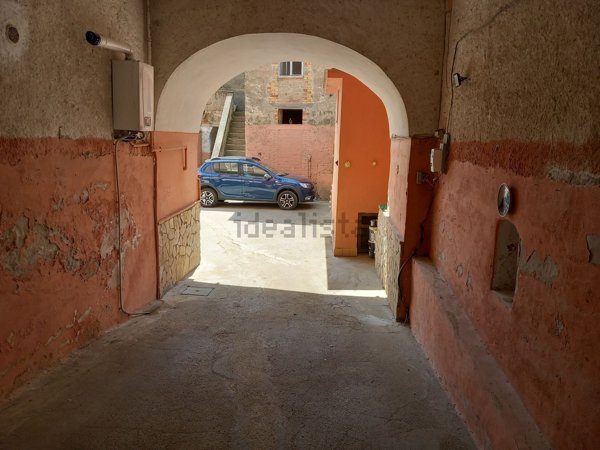 quadrivano in vendita a Caserta in zona Garzano