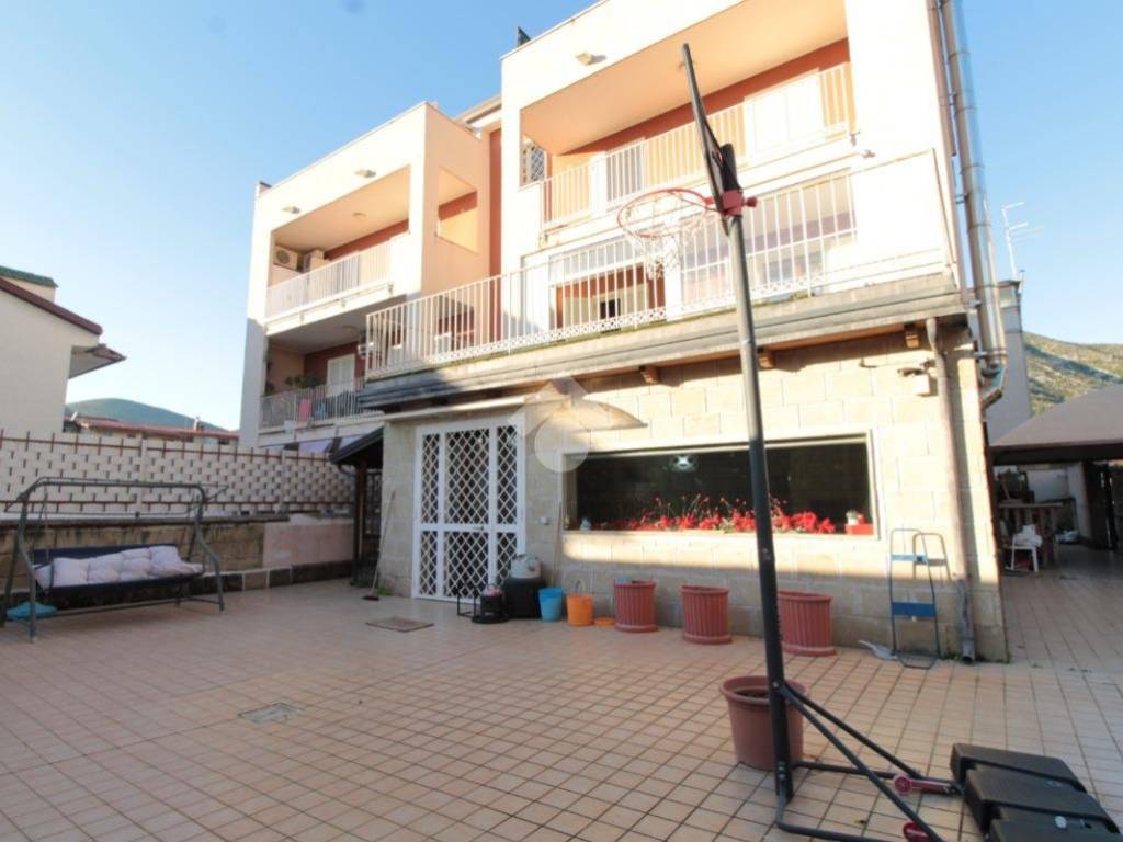 appartamento in vendita a Caserta in zona Briano