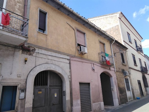 appartamento in vendita a Caserta in zona Briano