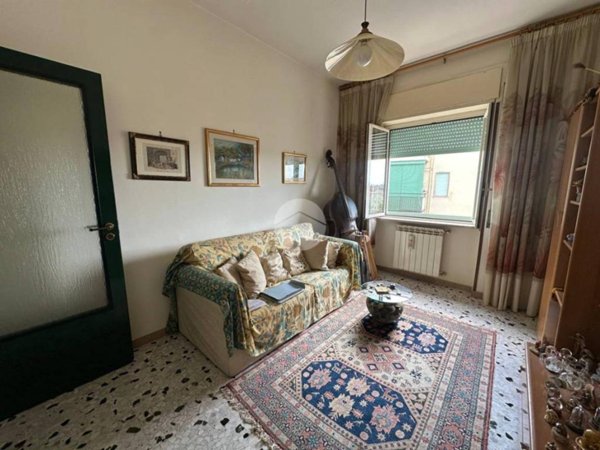 appartamento in vendita a Caserta in zona Acquaviva
