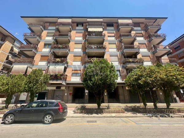 appartamento in vendita a Caserta in zona Acquaviva