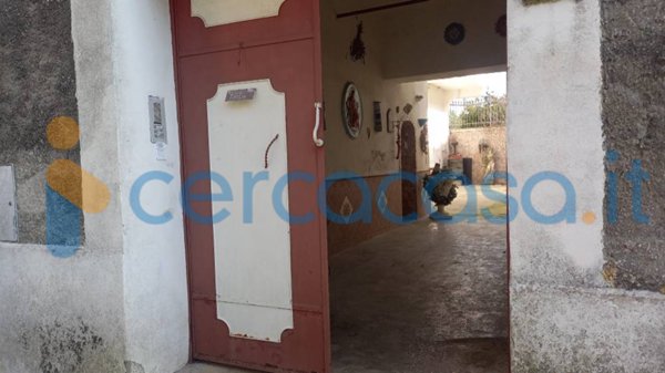 appartamento in vendita a Caserta in zona Pozzovetere