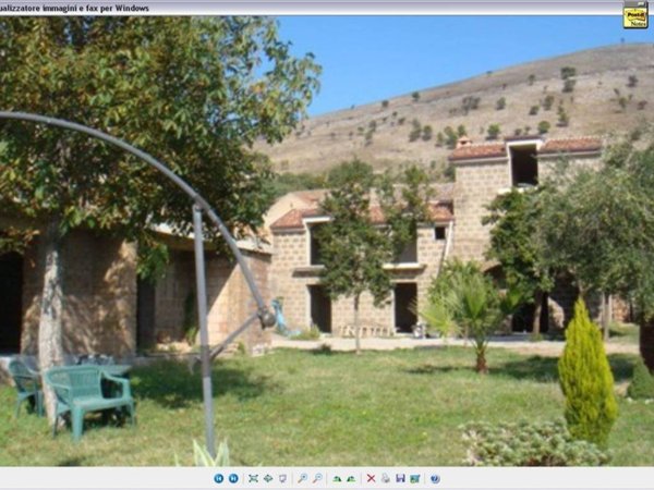 casa indipendente in vendita a Caserta in zona Casertavecchia