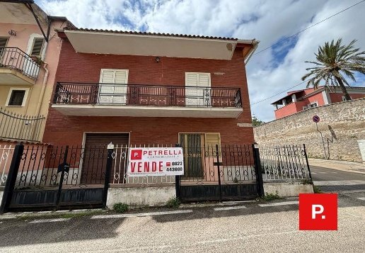 casa indipendente in vendita a Caserta in zona Briano