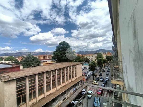appartamento in vendita a Caserta in zona Acquaviva