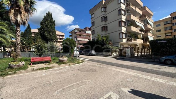 appartamento in vendita a Caserta in zona Centurano/Cerasole