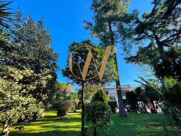 casa indipendente in vendita a Caserta in zona Acquaviva