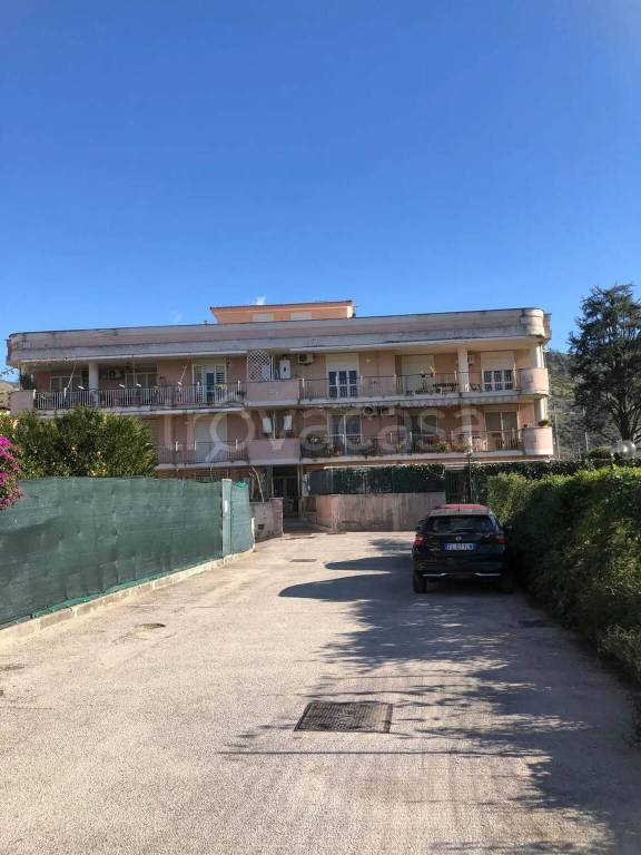 appartamento in vendita a Caserta in zona San Clemente