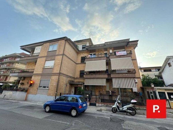 appartamento in vendita a Caserta in zona Acquaviva