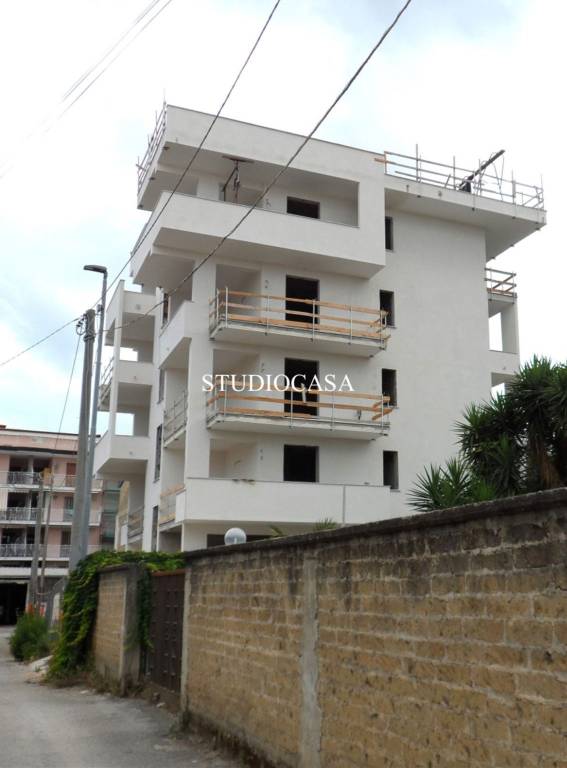 appartamento in vendita a Caserta in zona Acquaviva