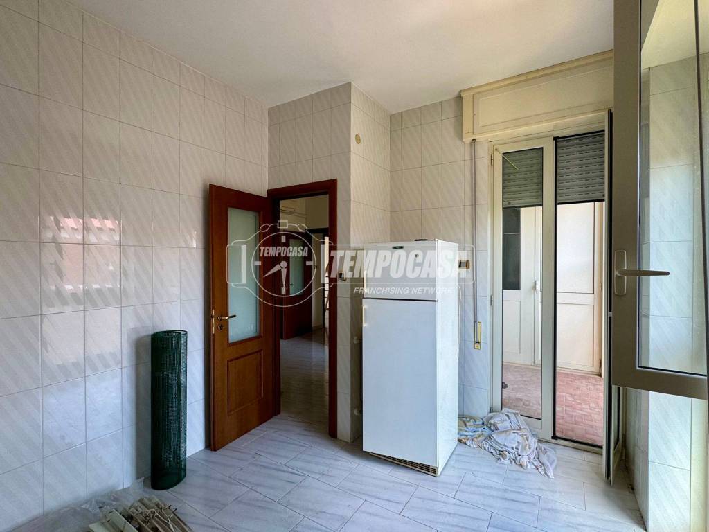 appartamento in vendita a Caserta in zona Acquaviva