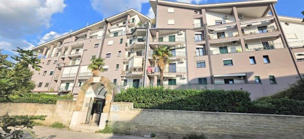 appartamento in vendita a Caserta in zona Acquaviva