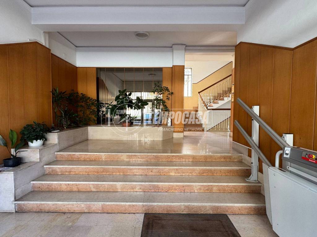 appartamento in vendita a Caserta in zona Acquaviva