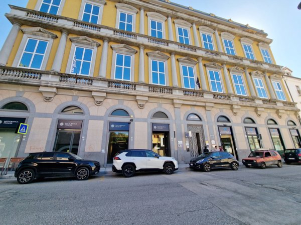 ufficio in vendita a Caserta