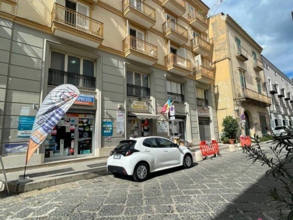 appartamento in vendita a Caserta in zona Acquaviva