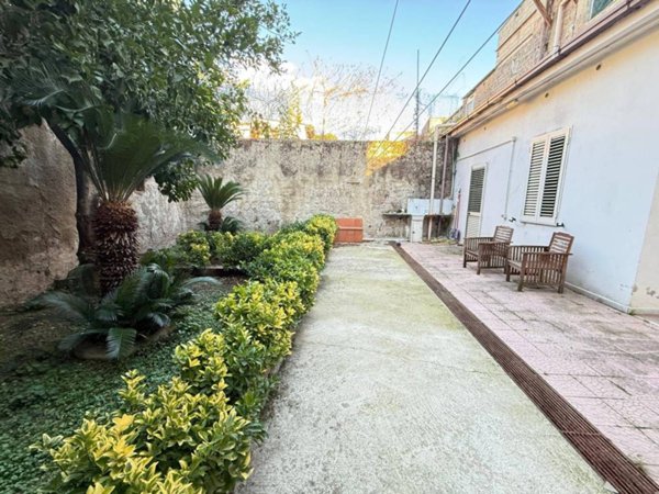 appartamento in vendita a Caserta in zona Acquaviva