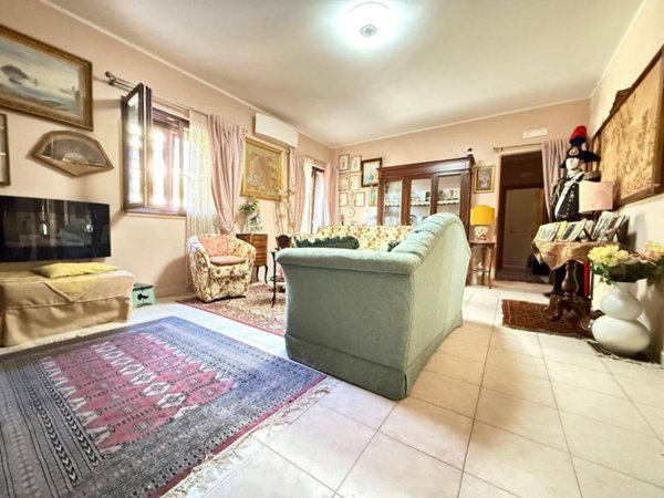 appartamento in vendita a Caserta in zona Acquaviva