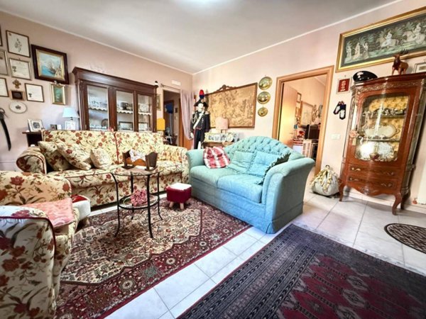 appartamento in vendita a Caserta in zona Acquaviva