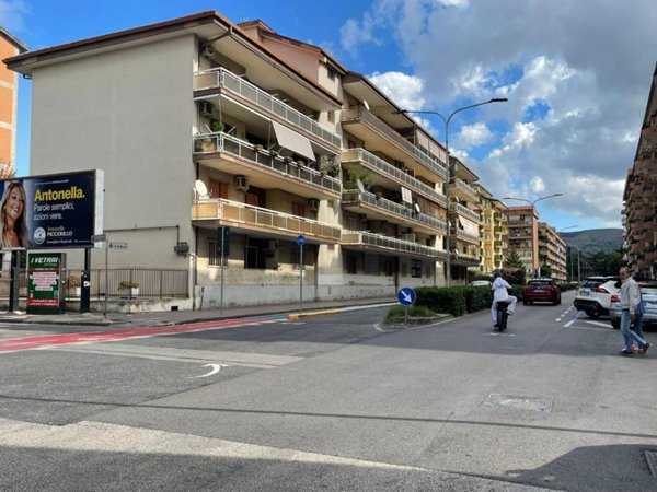 appartamento in vendita a Caserta in zona Acquaviva