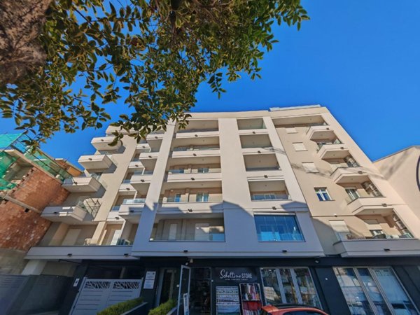 appartamento in vendita a Caserta in zona Acquaviva