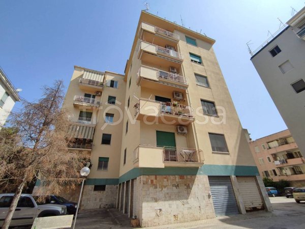 appartamento in vendita a Caserta in zona Acquaviva