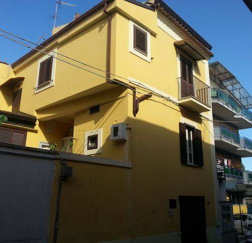 appartamento in vendita a Caserta in zona Santa Barbara / Tuoro