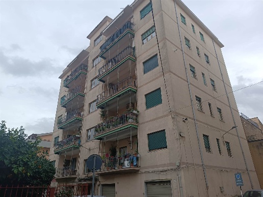 appartamento in vendita a Caserta in zona Acquaviva