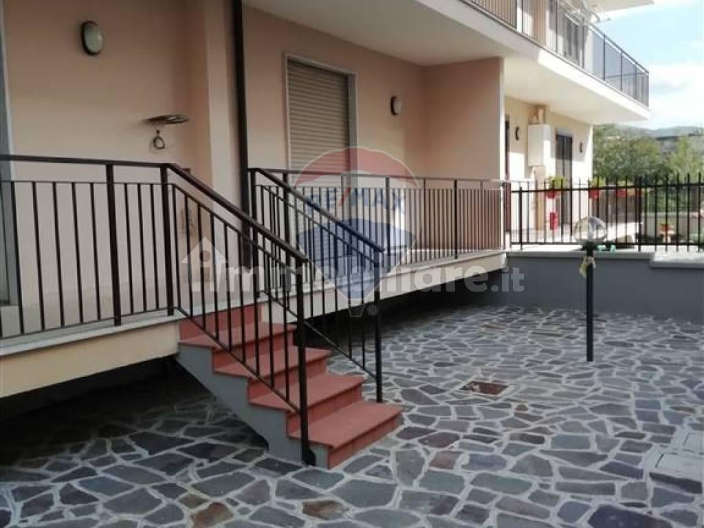 casa indipendente in vendita a Caserta in zona Centro Città